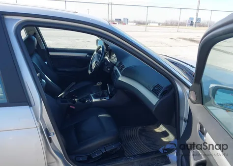 2004 BMW 325Xi from USA, damaged, VIN WBAEU33454PF62046